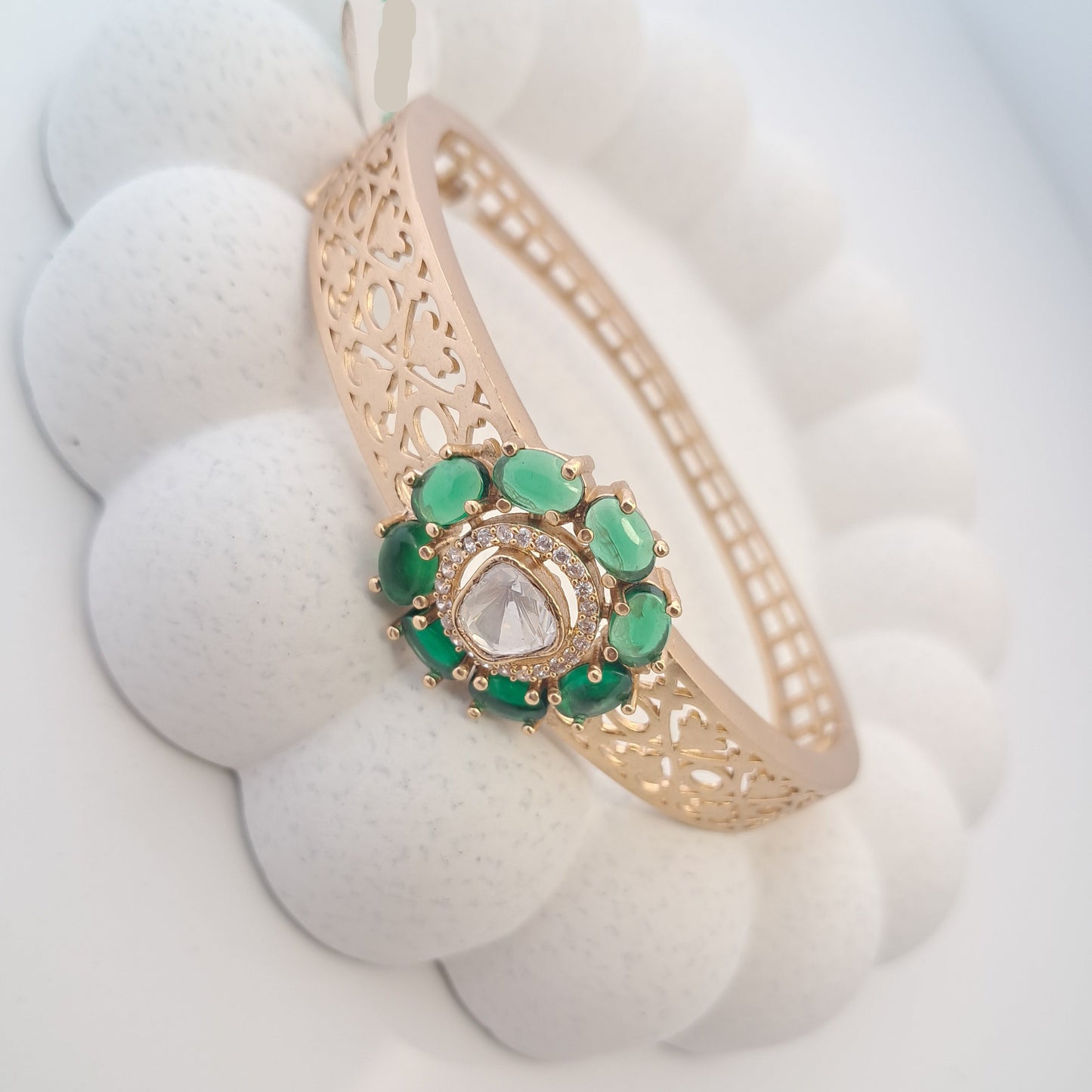 Emerald Filigree Gold Bracelet