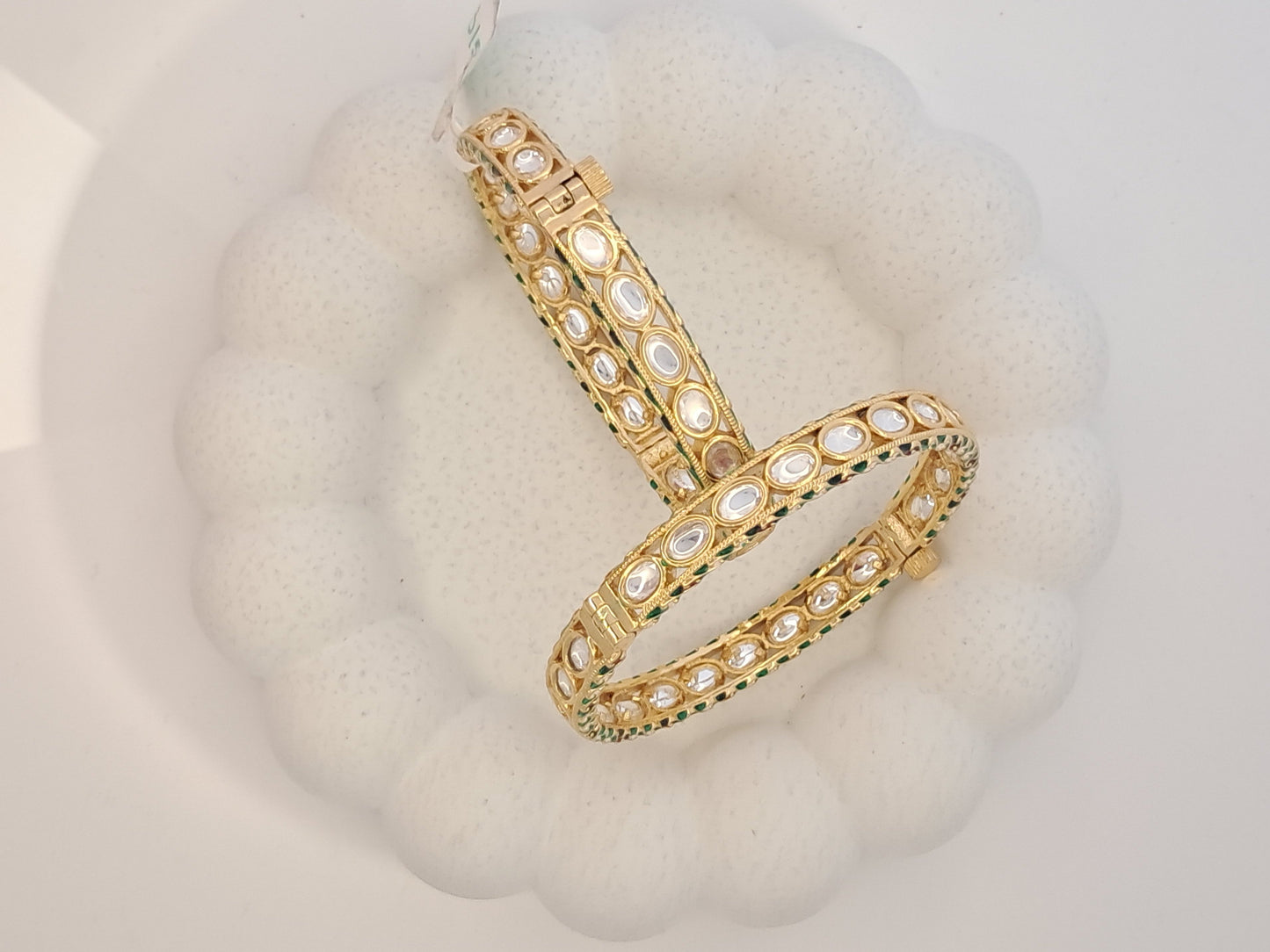 kundan bangles