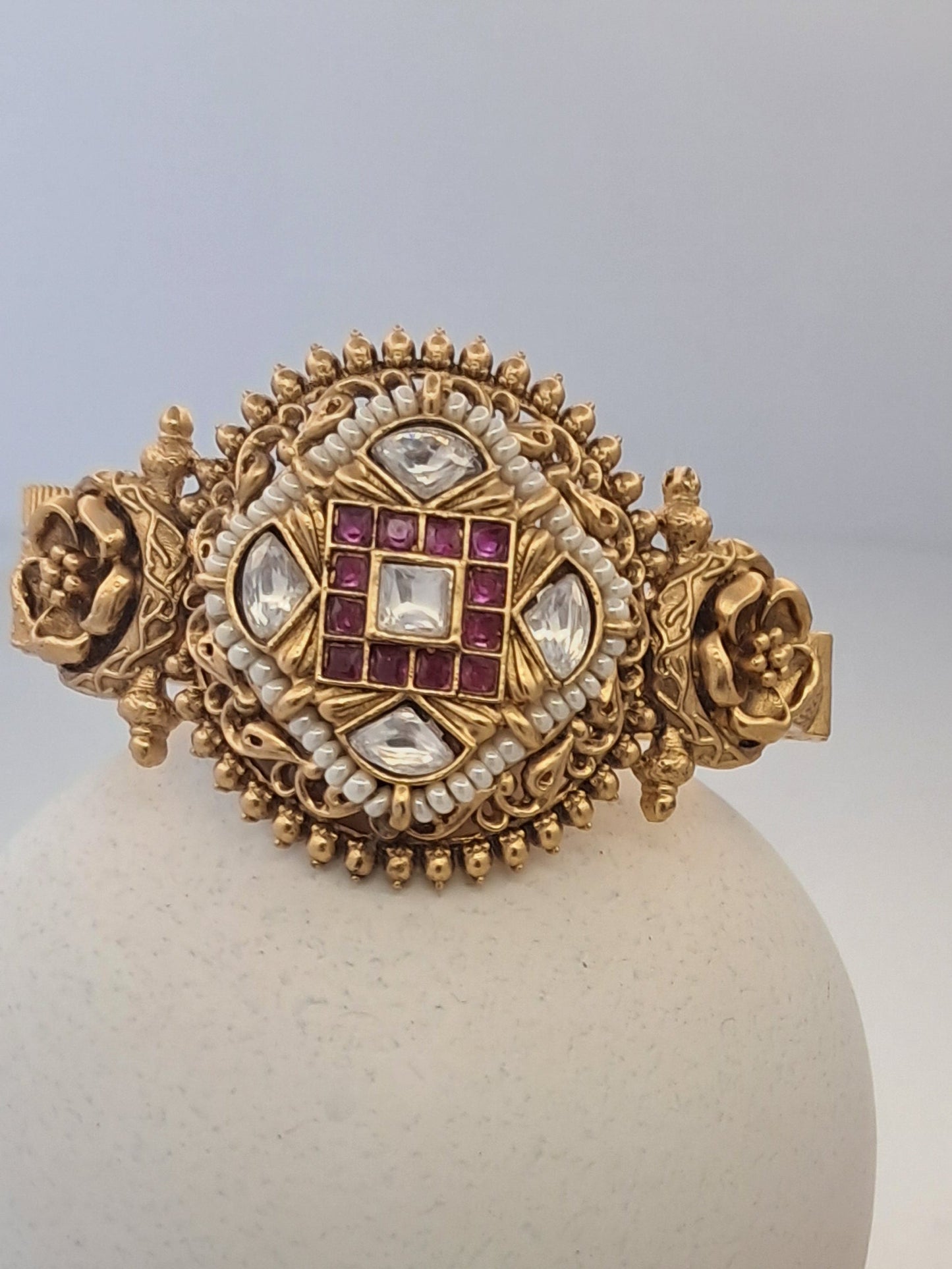 Antique Kundan Statement Kada