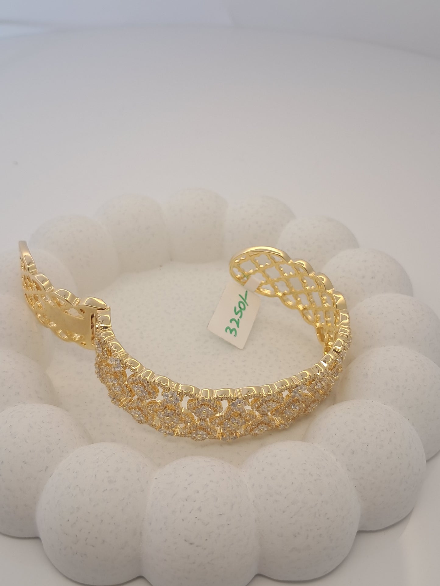 Indo-western Giva Bracelet