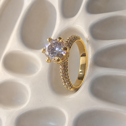 Solène Gold Ring
