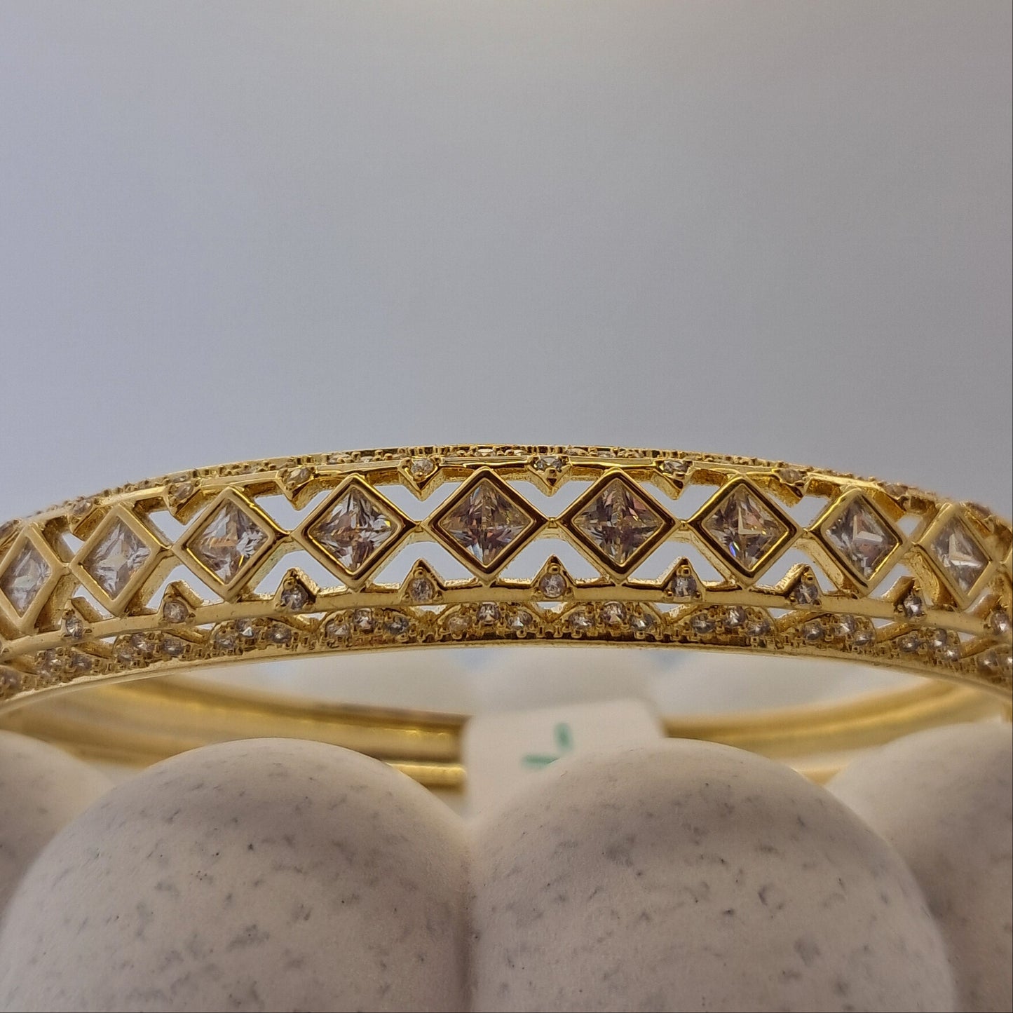 CZ Lattice Gold