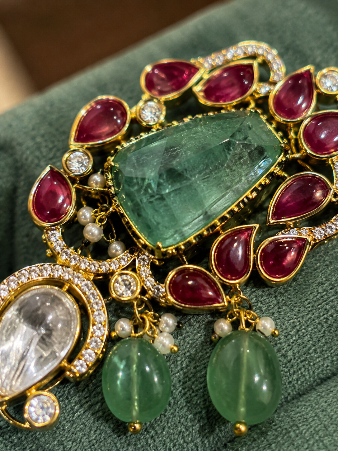 Diya Kundan Choker Necklace Set