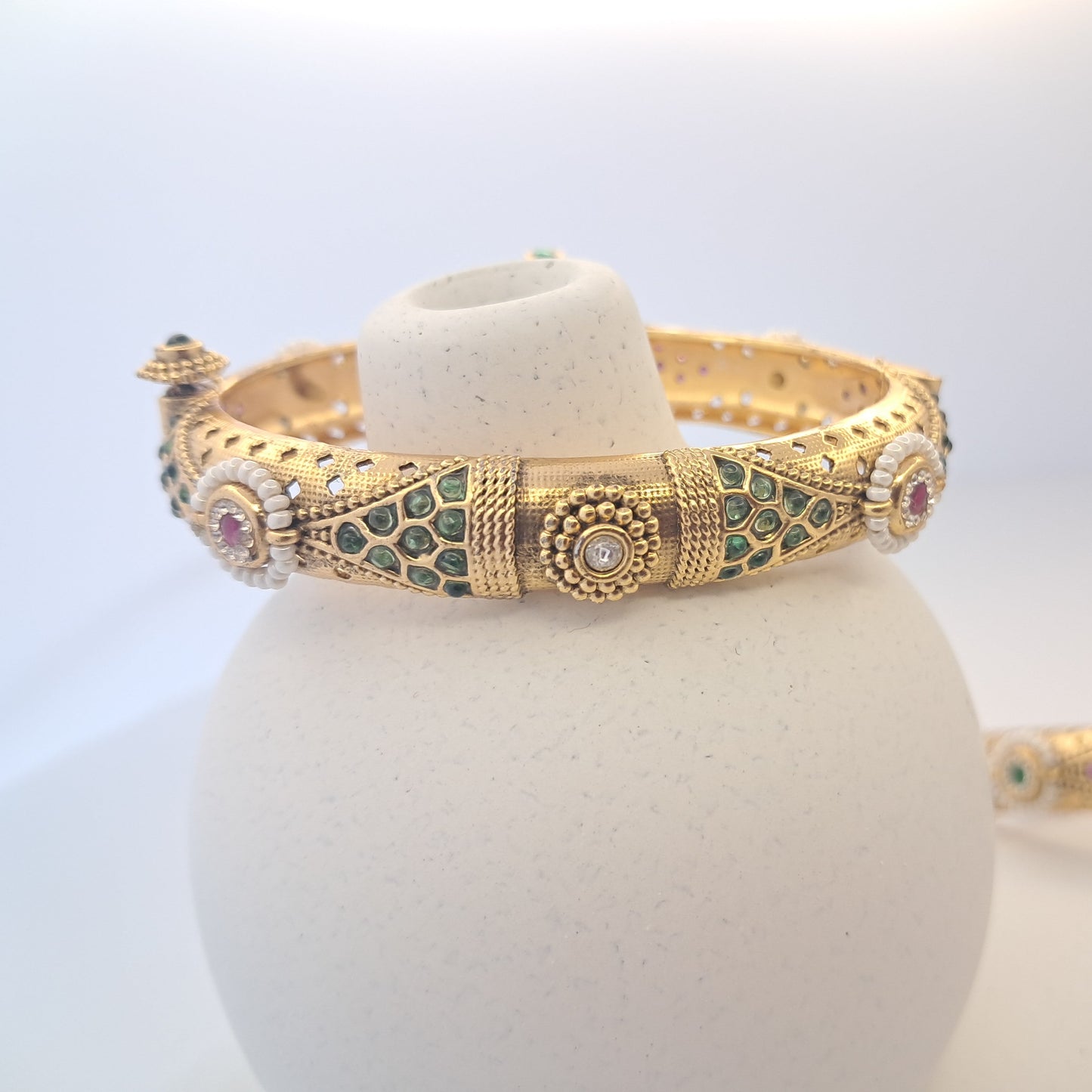 Floral Kundan Antique Kadas