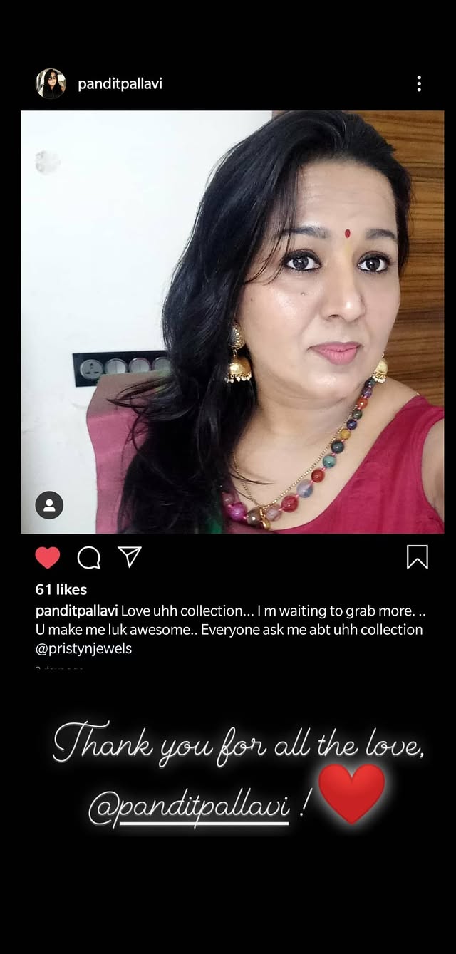 Customer wearing PRISTYN jewellery and sharing her appreciation