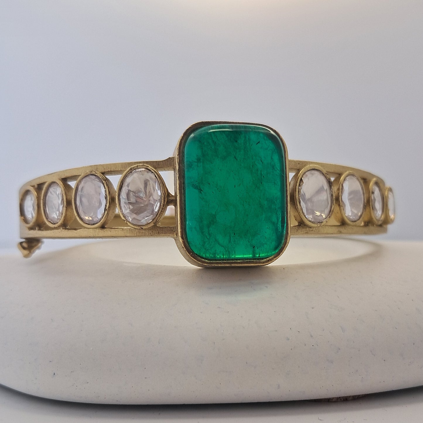 Emerald Kundan Bracelet